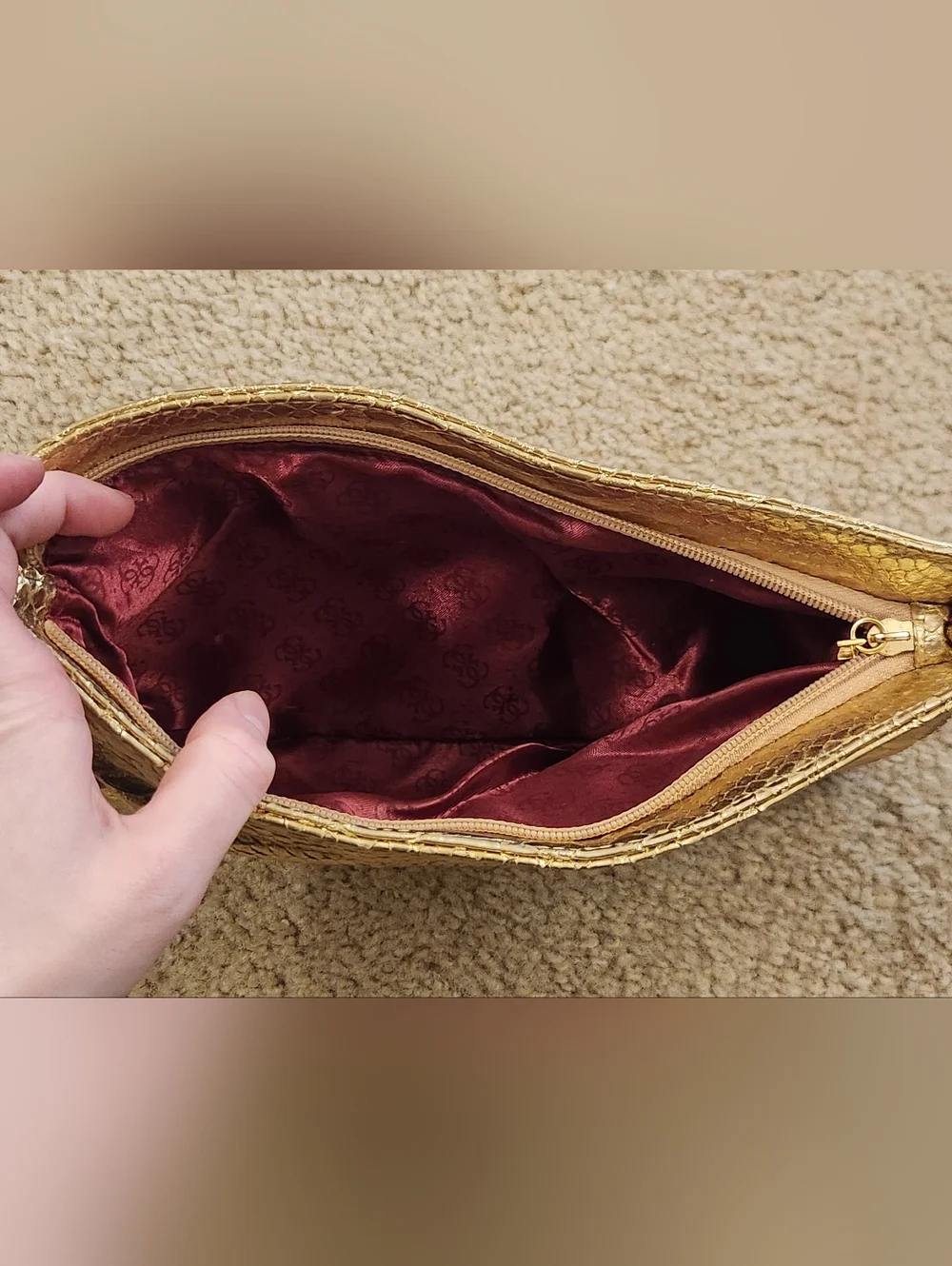 Guess‎ Gold Textured Clutch Cosmetic Bag #K